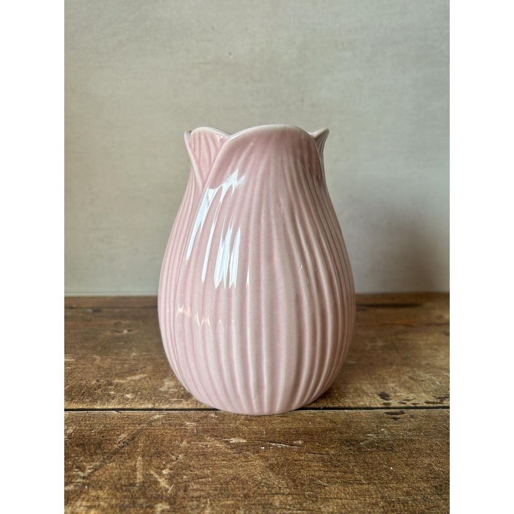 Vintage Pink Tulip Ceramic Vase β Ribbed Farmhouse Cottagecore Decor - Picture 4 of 11
